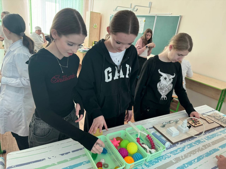 Визит в медицинский техникум: новое знание и практические навыки!.